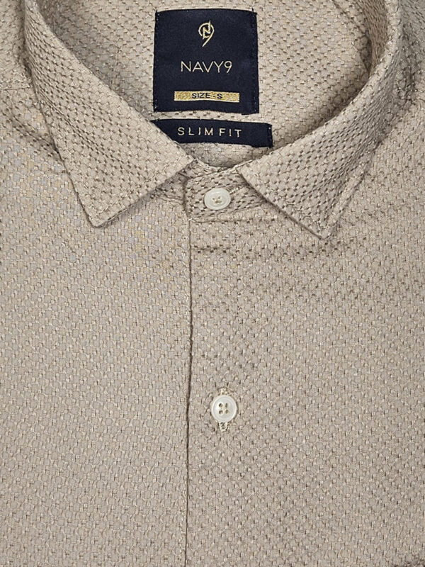 Made from jacquard 100% premium-quality fabric