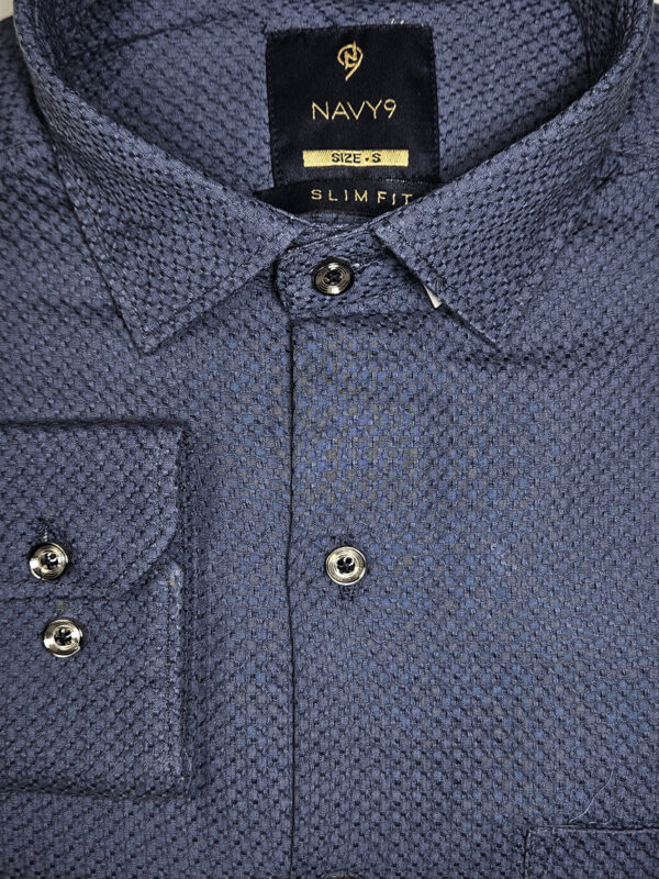 Made from jacquard 100% premium-quality fabric